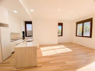 Affitto Casa a schiera  Carrer de julio romero mocholí. Fantastica vivienda a estrenar junto al jardin del turia