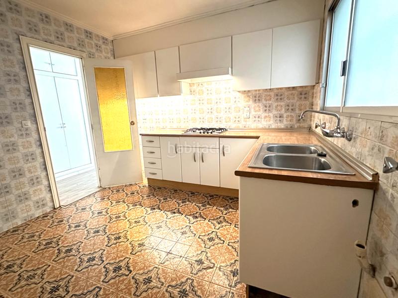 Foto 5ad251e6-1450-46b7-9d20-d7e2ddf8c3b2. Appartement avec parking dans Gran Via Valencia