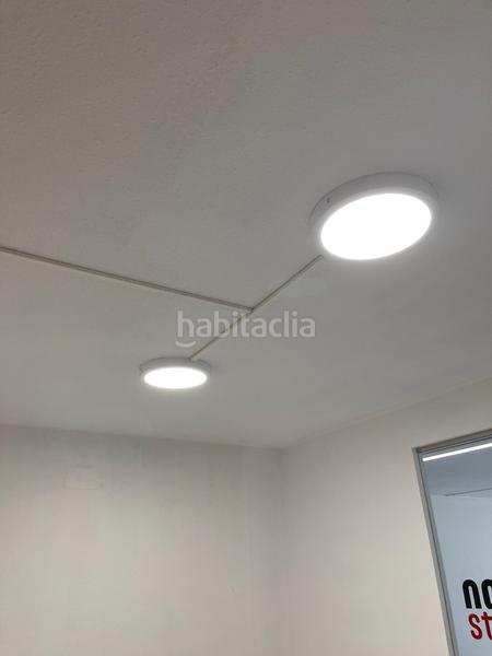 Foto 9de77814-b1a4-4811-950d-985a3dc33dac. Location local commercial dans Olot