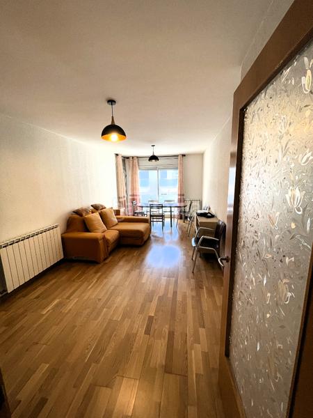 Foto 83407678-9017-4099-994d-a0a26eee16dc. Appartamento con riscaldamento parcheggio in Olot