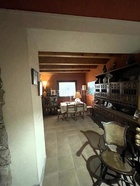 Foto 07668912-a698-403f-aeef-0eac4cc80d30. Masia amb xemeneia calefacció aparcament a Mieres