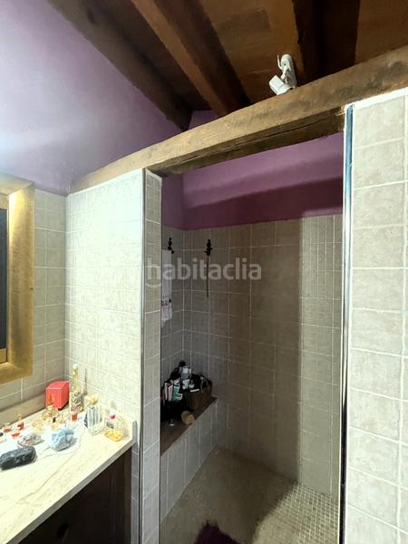 Foto 10c630fc-52af-491f-a387-5c2309d16d06. Masia amb xemeneia calefacció aparcament a Mieres