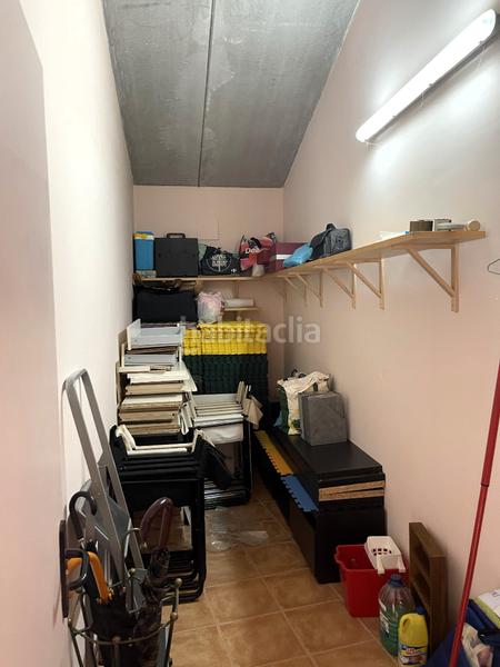 Foto 15bc4c13-ee30-4d8e-baf1-2a4b61b0a682. Masia amb xemeneia calefacció aparcament a Mieres