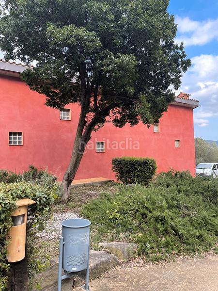 Foto 62ad09d4-e5cf-4495-bb4d-5e0ad7d4abd2. Masia amb xemeneia calefacció aparcament a Mieres