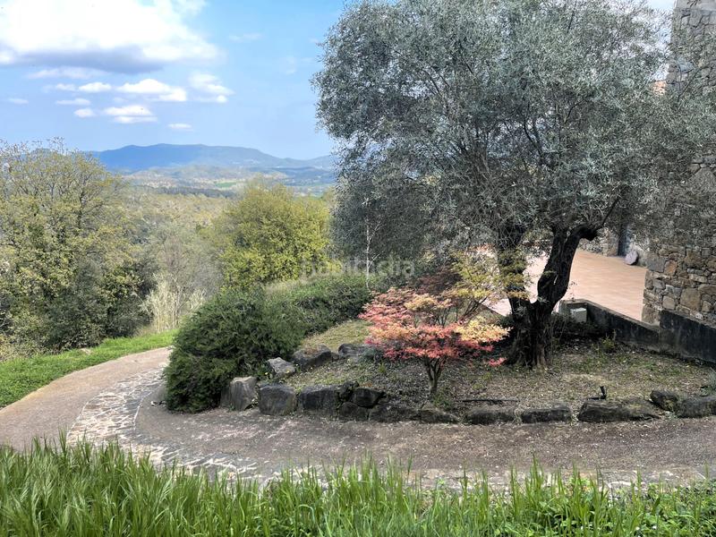 Foto 71890656-40a2-4590-ba8d-700b58ae8c52. Masia amb xemeneia calefacció aparcament a Mieres