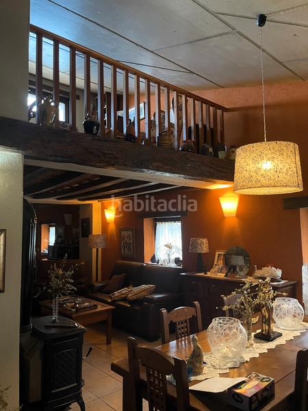 Foto d5a7653f-4349-4647-8c6e-ce67086a0d5f. Masia amb xemeneia calefacció aparcament a Mieres