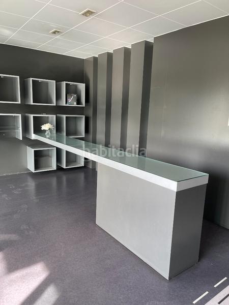 Foto 2961ceb4-a007-4748-9eee-b929f6820ec8. Location local commercial dans Olot