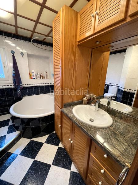 Foto a0b1c501-27fd-496a-8f4c-0d66fc246d08. Appartement avec chauffage parking dans Olot