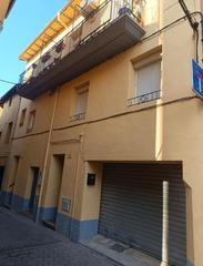 Masia a Montagut i Oix