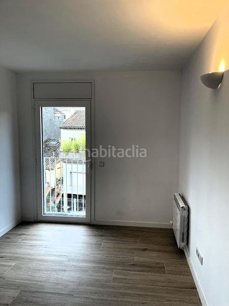 Foto db3a3814-f8fe-4775-a649-6f48467005e2. Alquiler piso en Olot