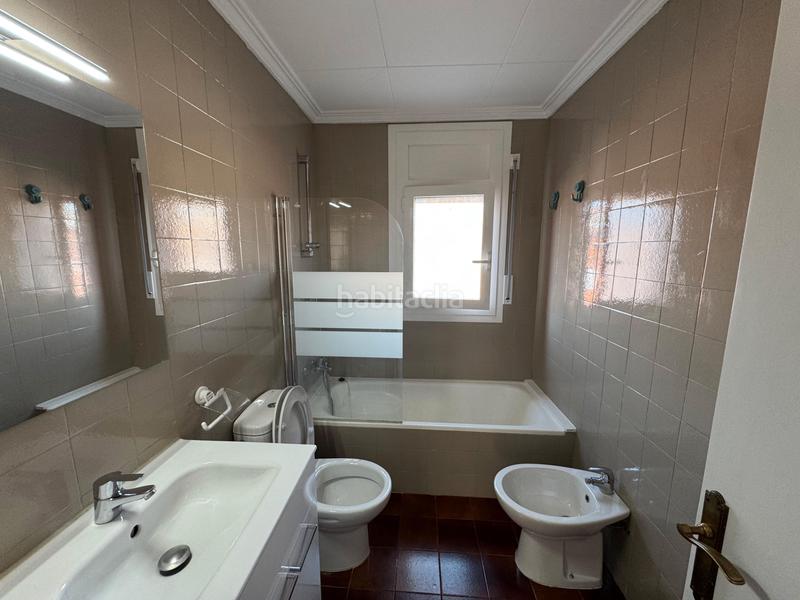 Foto 8deca404-3178-4bd4-a6b6-949f6640d4e7. Chalet mit kamin heizung parking in Olot