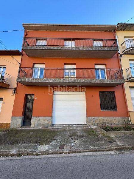 Foto 4a49a527-2e47-4057-a015-bafdfdeae75c. Maison avec chauffage parking dans Olot