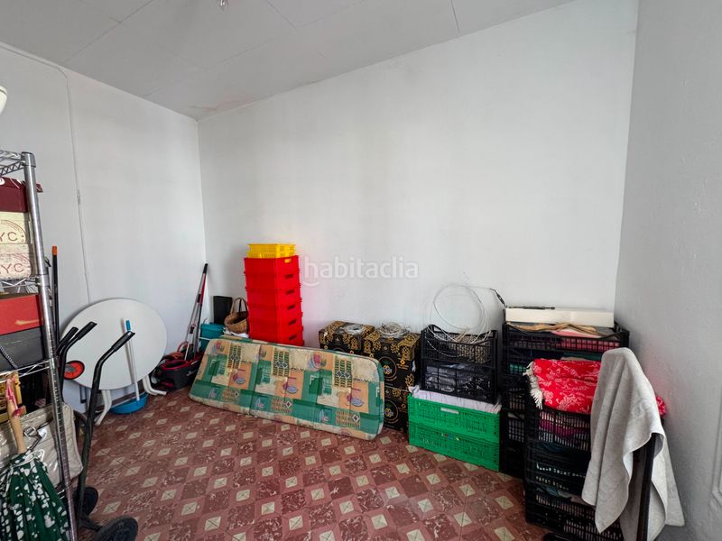 Foto 7fe72357-0e7a-4882-b853-858e137eb057. Casa amb aparcament a Olot