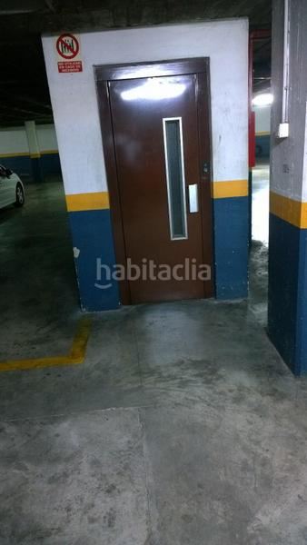 Foto f6bfa62c-d021-47cf-a538-7f0803955cd4. Aparcament cotxe a Alfara del Patriarca