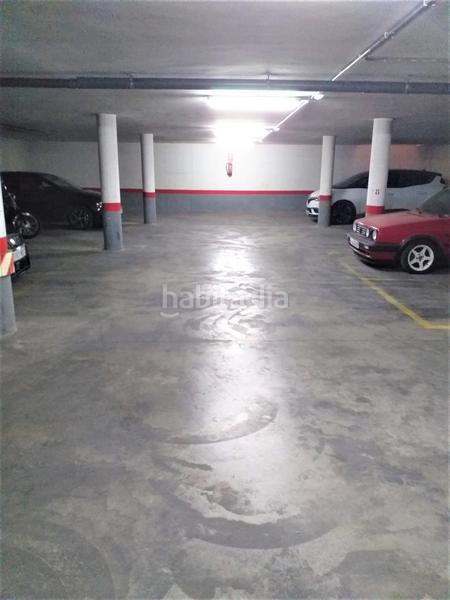 Foto 2d74ef8f-9ad9-4653-abc4-2d94b2437601. Aparcament cotxe a Moncada