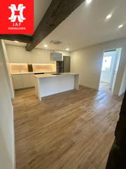 Rent Flat  Plaza de la ermita. Piso en alquiler para estudiantes en moncada.zona de la ermita.
