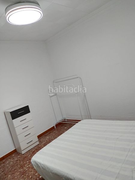Foto c4daa8d4-f95c-43d4-812a-afd375a8e82f. Pis a Olleria (l´)