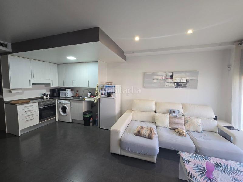 Foto 01801f8a-fb1f-4739-83c3-cea9fce88dbd. Àtic a Casco Urbano Náquera