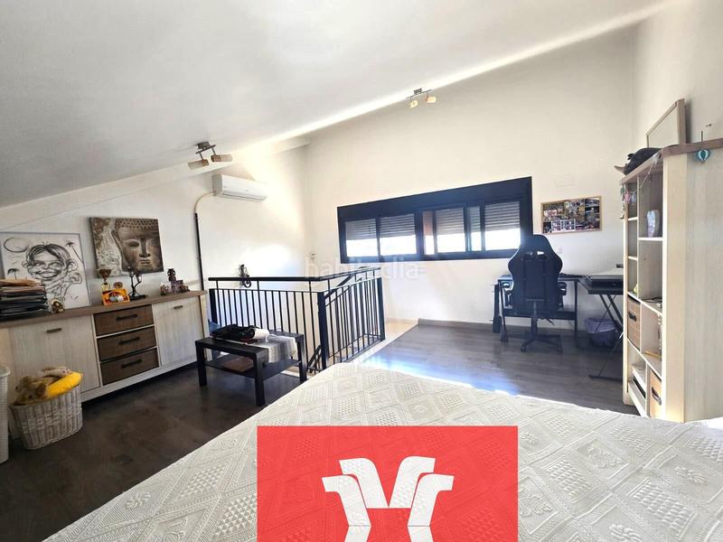 Foto e42dc705-0d80-4db2-9a05-7a42a11a8dd3. Àtic a Casco Urbano Náquera