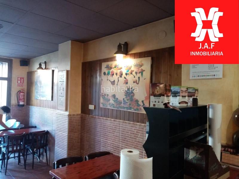 Foto 2ffe0b78-c5b0-4ad6-9eb1-7d866c6a15c6. Rent business premise in Moncada