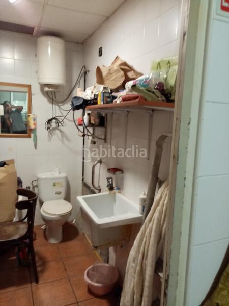 Foto 9989c494-8a04-4b18-a36c-a594ca9d2752. Rent business premise in Moncada