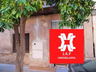 Reihenhaus in Moncada. J.a.f inmobiliaria vende planta baja en moncada. buena calidadpr