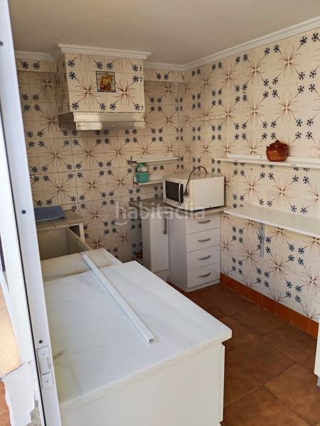 Foto 209d7b72-b11c-40fa-b245-087d2f18b501. Casa adossada a Moncada