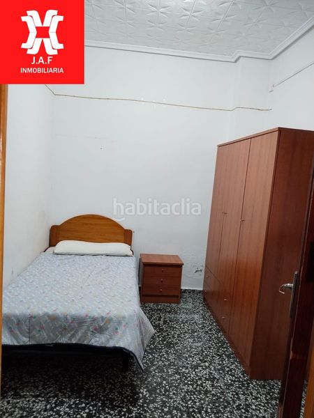 Foto 3a99b0b1-ec17-4e31-84cc-5db667af061d. Casa adossada a Moncada