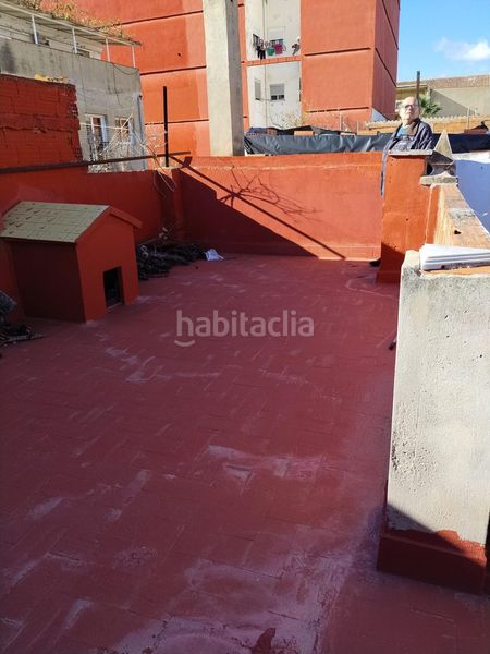 Foto 7a69052d-eea0-4a8b-9ecf-18ef2d855a72. Casa adossada a Moncada