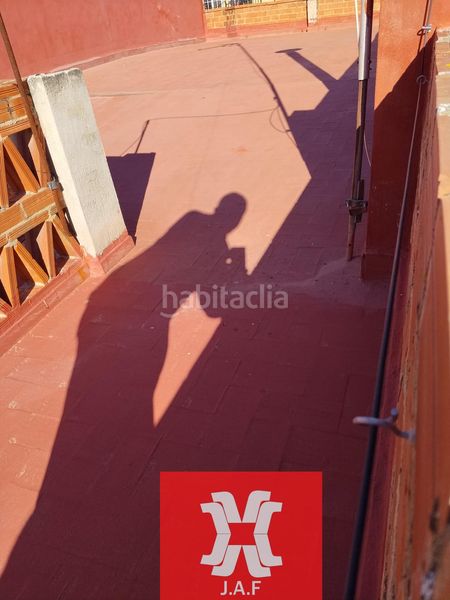 Foto f8e6e0ce-cc66-42dd-a924-b098093f8e14. Casa adossada a Moncada