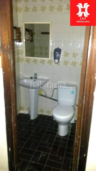 Foto 17d7ef8c-b7df-4b67-8f19-bcb6598be5d6. Alquiler local comercial alquiler de local muy amplio en Moncada