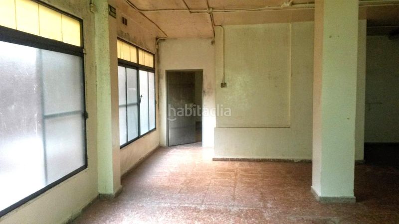 Foto 5ae418e7-a53f-4418-9c51-79b27405b56f. Alquiler local comercial alquiler de local muy amplio en Moncada