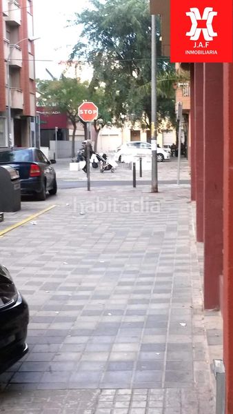 Foto c93e2470-7bf2-4d98-bfdd-5c08ed92cf65. Alquiler local comercial alquiler de local muy amplio en Moncada