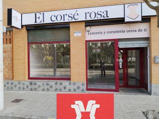 Affitto Locale commerciale in Moncada. Local comercial de alquiler en el centro de moncada