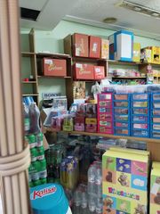 Local Comercial  Calle cronista llorens i raga. Se vende local comercial con actividad en moncada