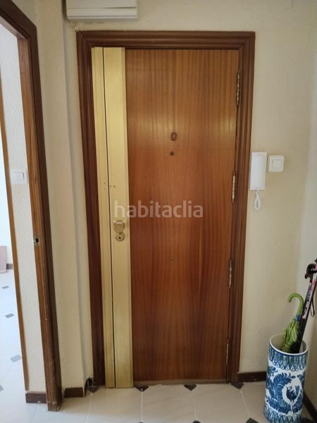 Foto f78a632a-5751-452d-90bc-36260d23c131. Pis a Foios