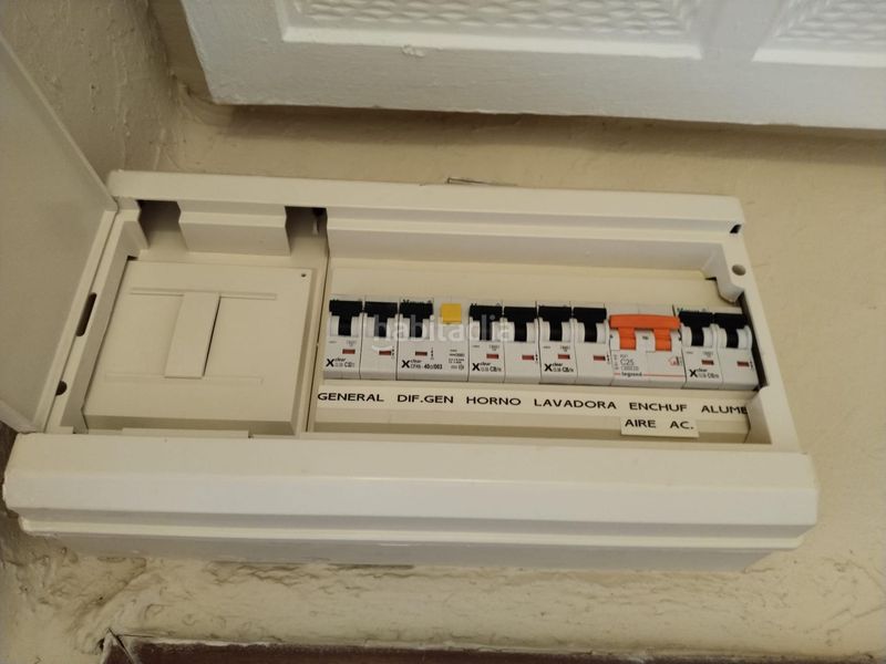 Foto fbf29eff-c3fe-4094-8fb5-6e8d04894afe. Pis a Foios