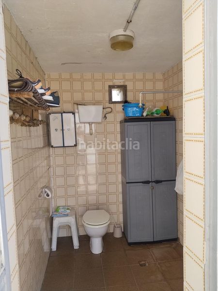 Foto dbbeafa3-6386-4fc3-b4f6-ac0e82043f5a. Nau industrial a El Puig El Puig de Santa Maria