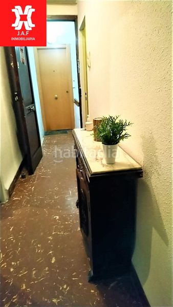 Foto a6ee3d0e-82d5-43c9-afa5-af308d906adc. Flat in Canals