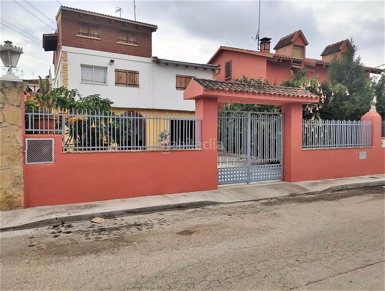 Foto 3b7e2ba7-72bd-4f6a-bfe5-0679d07b22d7. Chalet  a la venta urb.la presa. en La Presa - Collado - La Malla Manises