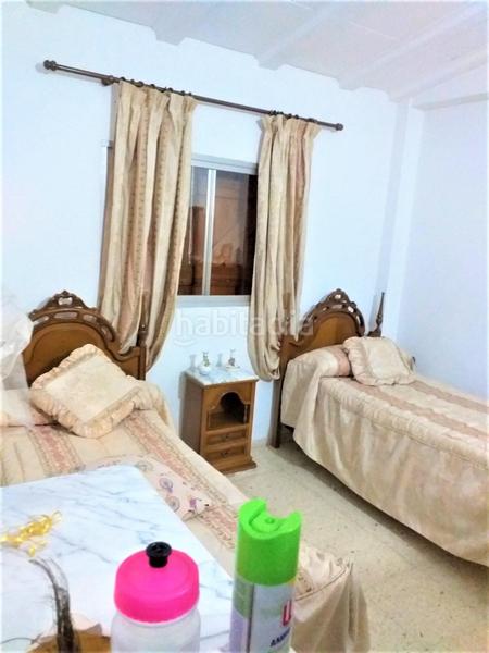 Foto 8fc9c1f1-dce9-4bf7-bbf9-22ca998d078d. Chalet  a la venta urb.la presa. en La Presa - Collado - La Malla Manises