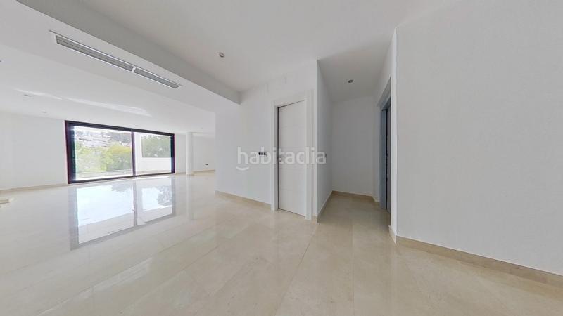 Foto c90233ba-a44b-4e19-ad75-5ab441fb8a1e. Chalet villa de lujo costa en Torremuelle Benalmádena