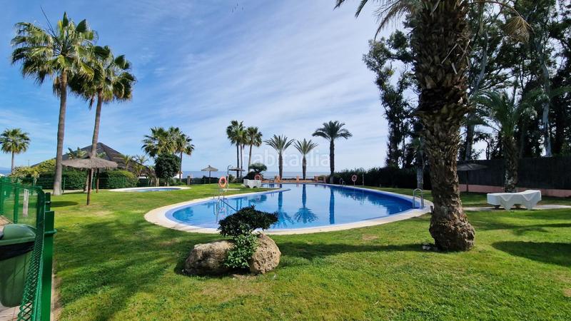 Foto 26a81cb9-e5c8-44c7-b49e-a35e3c5cd91a. Flat with heating pool in Alcorrín Manilva