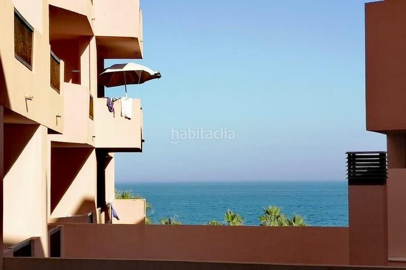 Foto 65c3d6be-ad7f-4c70-8a25-0a3ee1f56436. Flat with heating pool in Alcorrín Manilva