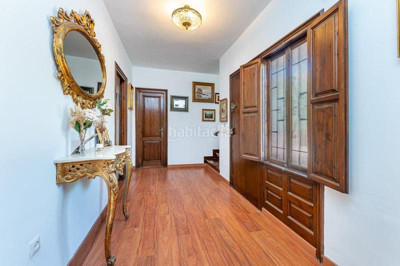 Foto 42e2db9f-fd20-4491-8de0-412948b139c3. Chalet mit parking pool in Mayorazgo Málaga