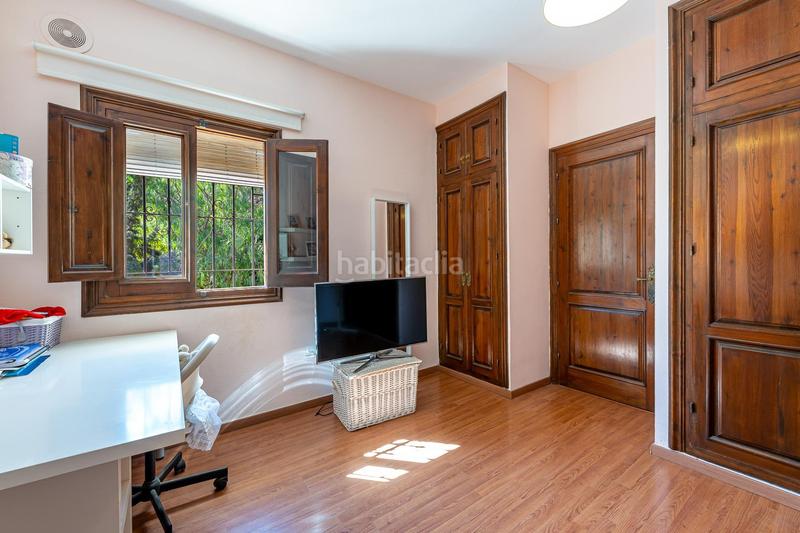 Foto 926d49e9-bd51-4e2d-aa8c-d11d240d6c8e. Chalet mit parking pool in Mayorazgo Málaga