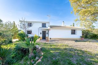 Masia a Cártama. Finca rústica en las montañas de cártama