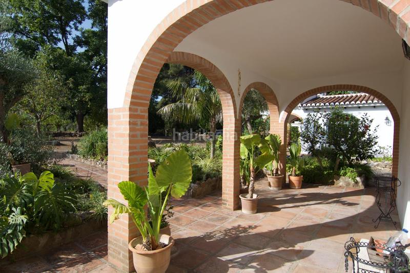 Foto 4dad0347-2c71-442e-a261-2f1e61343e3a. Chalet mit parking in Centro Alhaurín el Grande