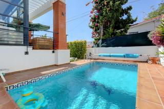 Xalet a Solymar. Villa excepcional a pasos de la playa y puerto marina  una oport
