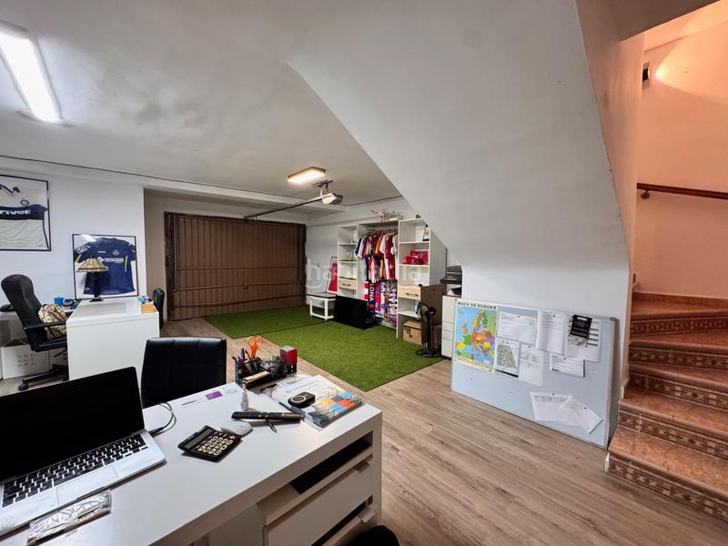 Foto bbbffeac-28f3-4324-ab56-fd20767323cb. Maison jumelée avec parking piscine dans Capellanía - Retamar Alhaurín de la Torre